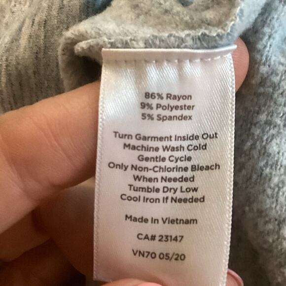 T by Talbots Women Pullover Sweatshirt Plus Size 2X Light Blue Athleisure Casual - Picture 8 of 8